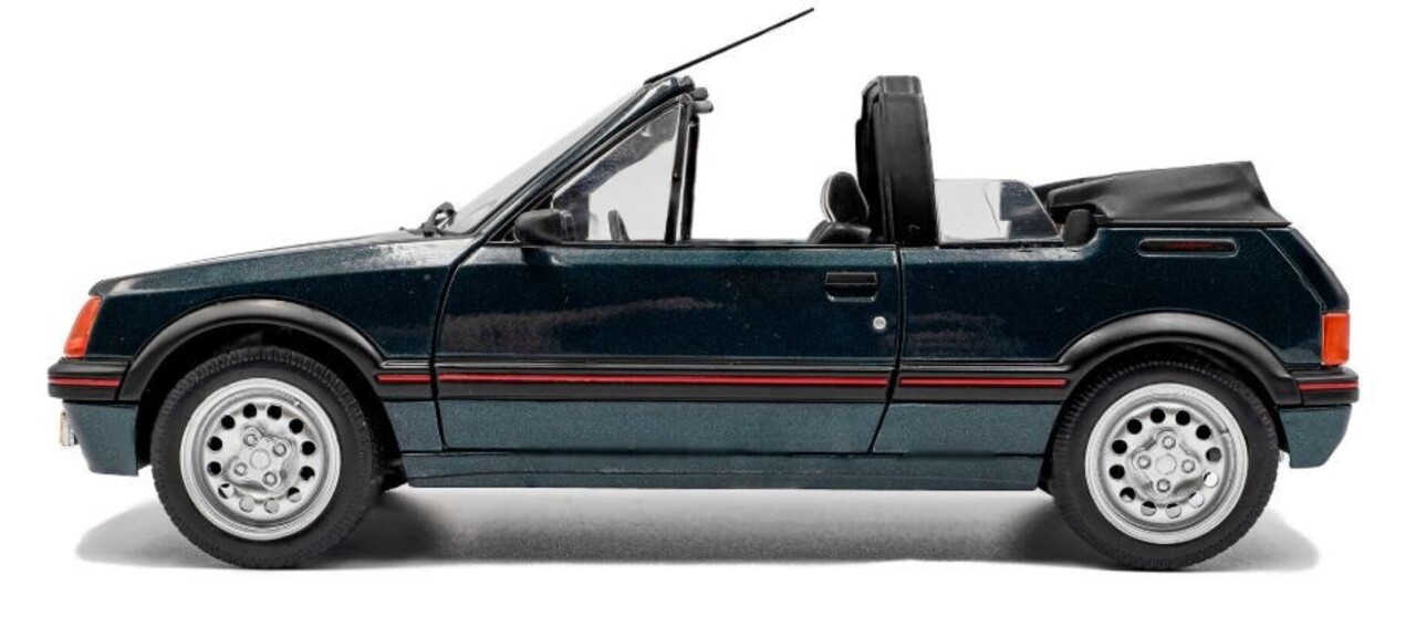 Peugeot Peugeot 205 CTi  Cabriolet 1986 - 1:18 - Solido