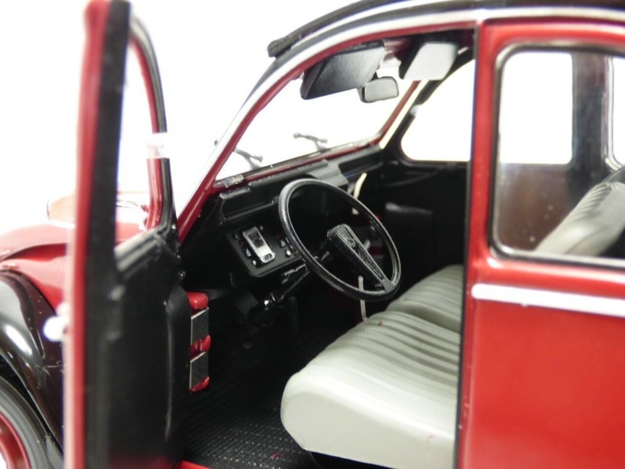 Citroën Citroen 2CV Charleston 1982  - 1:18 - Solido