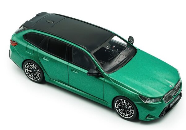 BMW BMW M5 Touring 2024 - 1:43 - Solido
