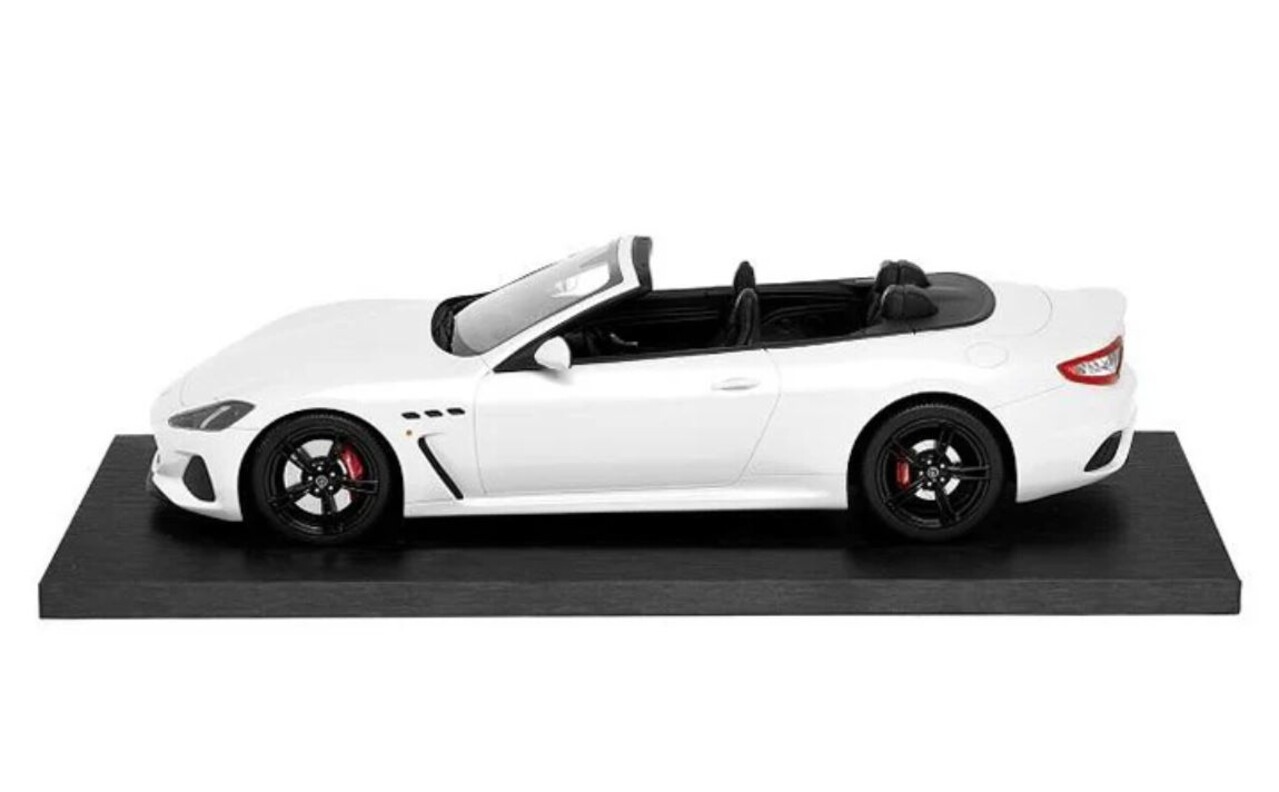 Maserati Maserati GranCabrio - 1:18 - Top Speed