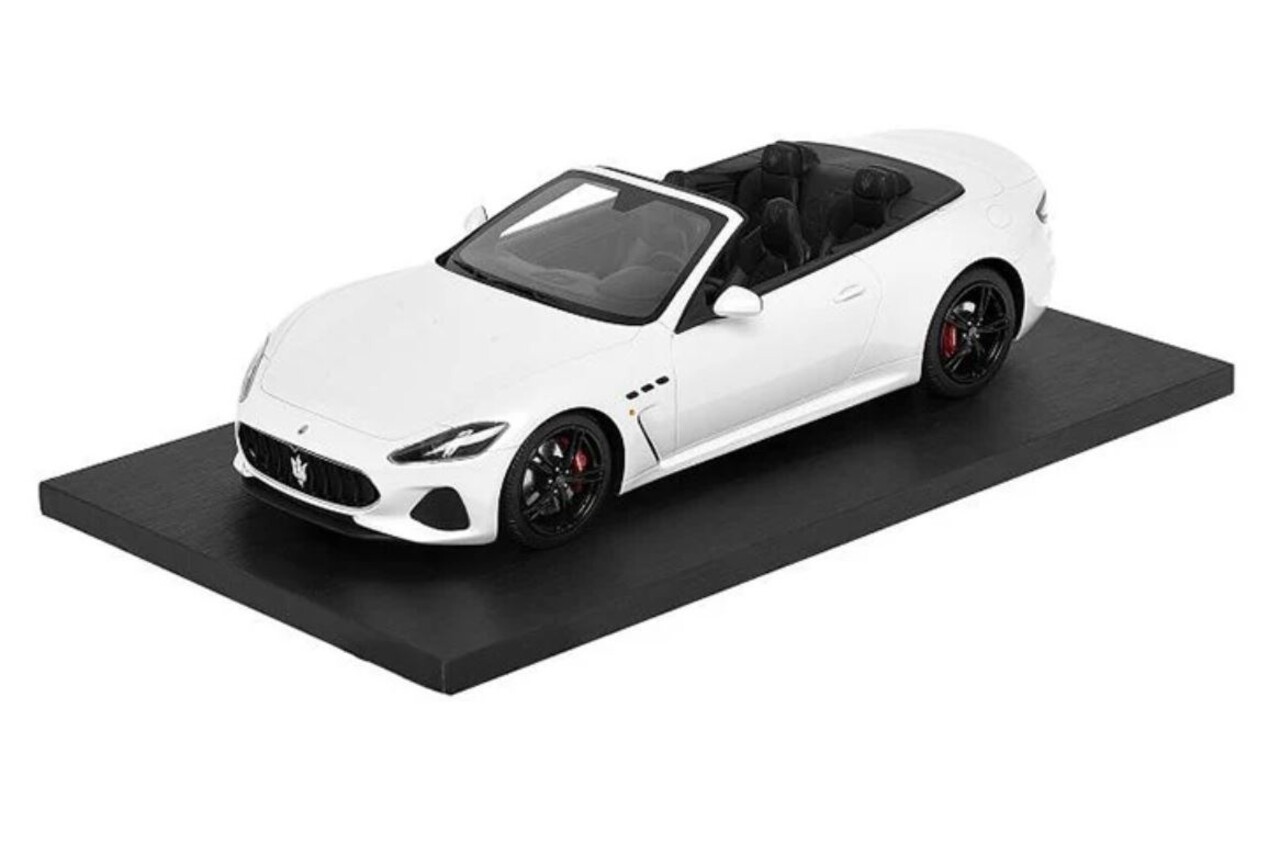 Maserati Maserati GranCabrio - 1:18 - Top Speed