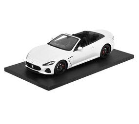 Maserati Maserati GranCabrio - 1:18 - Top Speed