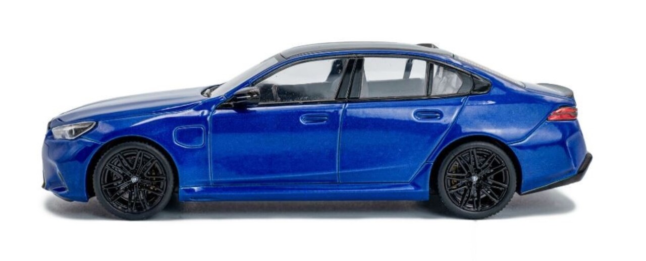 BMW BMW G90 M5 Sedan 2024 - 1:43 - Solido