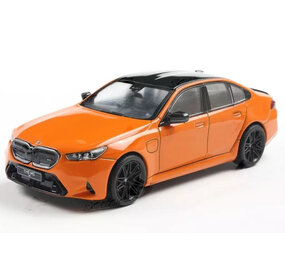 BMW BMW G90 M5 Sedan 2024 - 1:43 - Solido