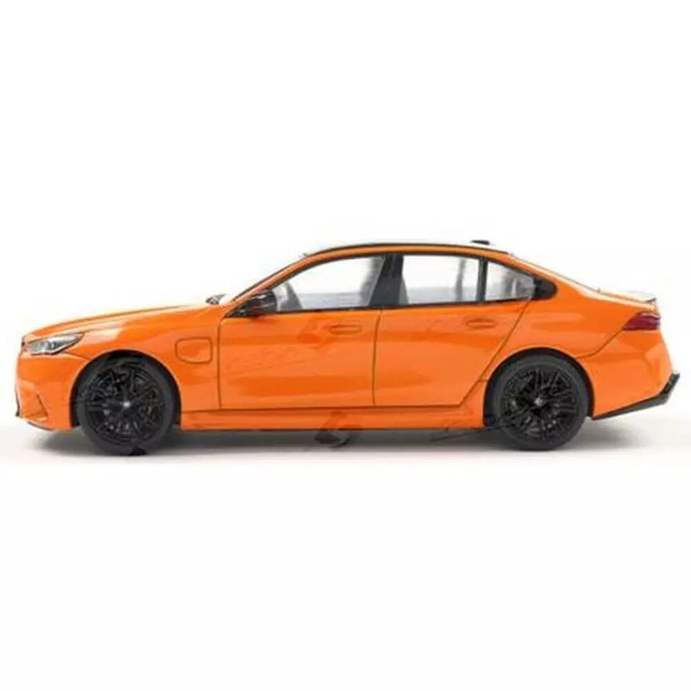 BMW BMW G90 M5 Sedan 2024 - 1:43 - Solido
