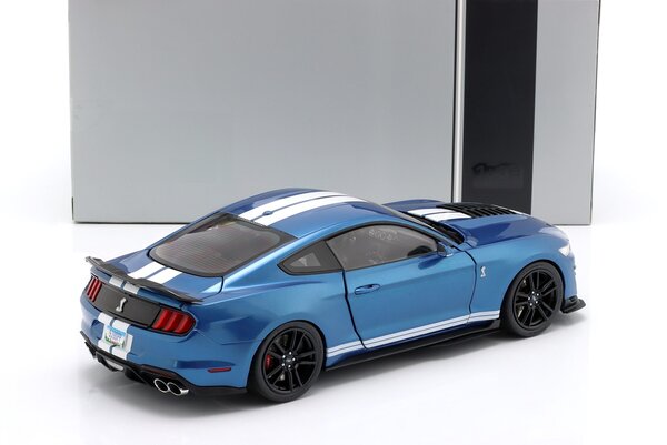 Ford Ford Mustang Shelby GT500 2022 - 1:18 - IXO Models