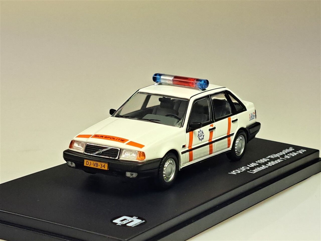Volvo Volvo 440 'Rijkspolitie' 1990 - 1:43 - Triple 9 Collection