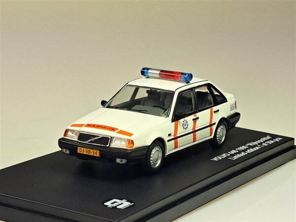 Volvo Volvo 440 'Rijkspolitie' 1990 - 1:43 - Triple 9 Collection