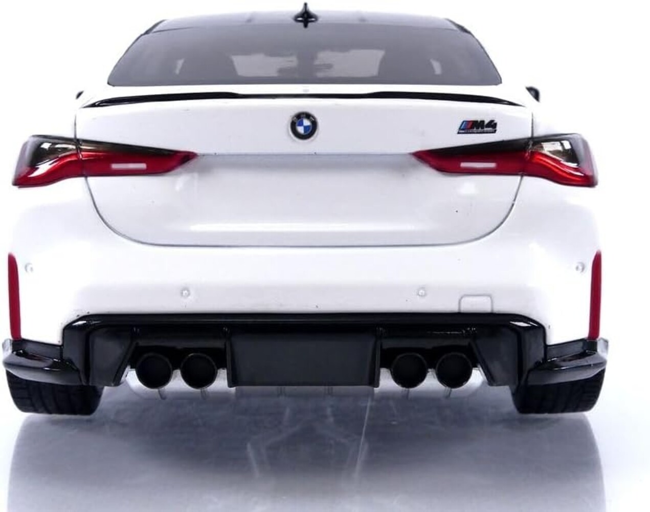 BMW BMW M4 2020 - 1:18 - Minichamps