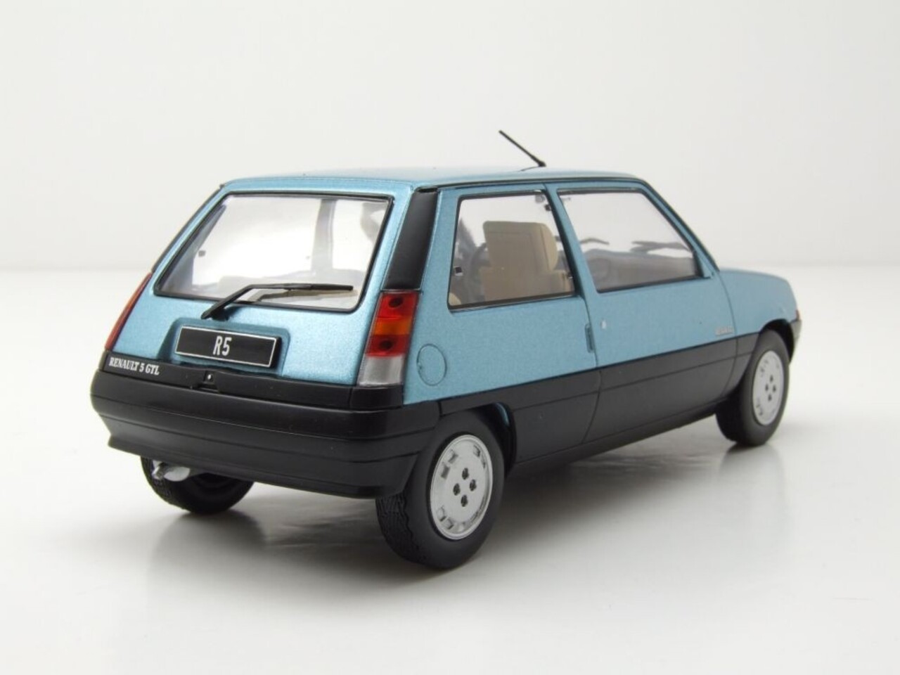 Renault Renault 5 GTL 1985 - 1:24 - Whitebox