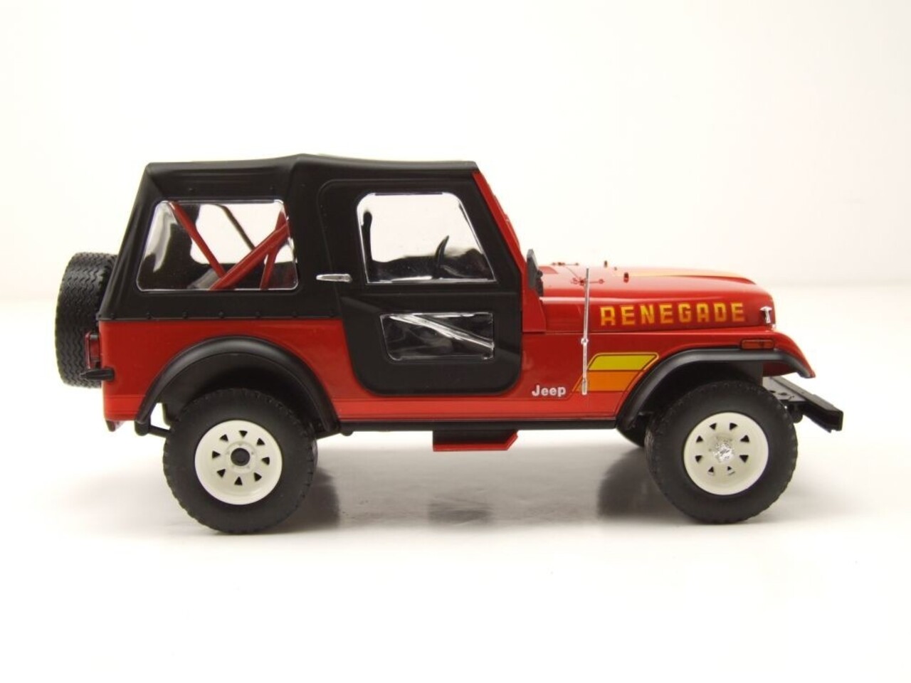 Jeep Jeep CJ-7 Renegade 1980 - 1:24 - Whitebox