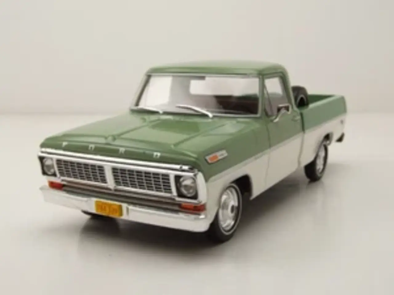 Ford Ford F-100 1970 - 1:24 - Whitebox