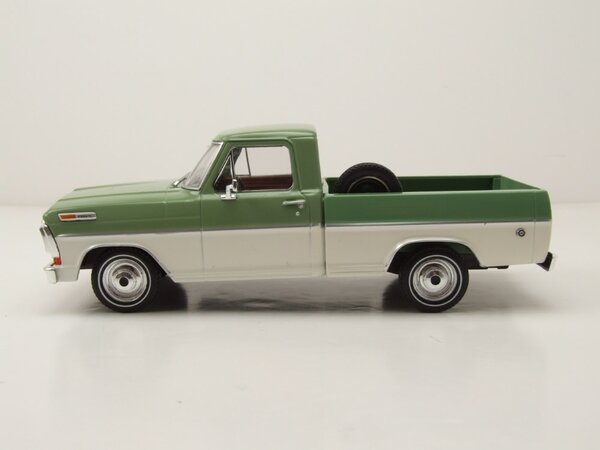 Ford Ford F-100 1970 - 1:24 - Whitebox