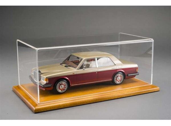 Atlantic  Acrylic Display Case Molsheim with Cherry Wooden Base - 1:18 - Atlantic
