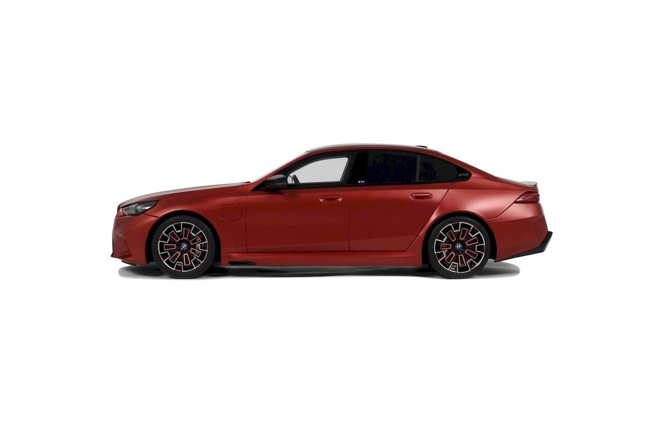 BMW BMW M5 (G90) - 1:18 - GT Spirit