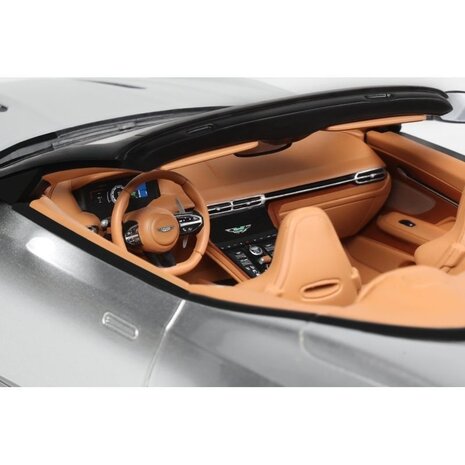 Aston Martin Aston Martin DB12 Volante - 1:18 - GT Spirit
