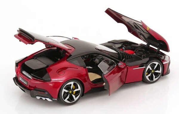 Ferrari Ferrari 12 Cilindri (+ Showcase) - 1:18 - Polistil