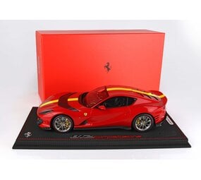 Ferrari Ferrari 812 Competizione 2021 - 1:18 - BBR