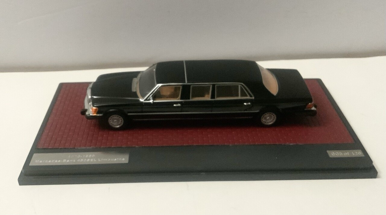 Mercedes-Benz Mercedes-Benz S-Class 450SEL 6.9 (W116) Limousine 1973 - 1:43 - Matrix Scale Models