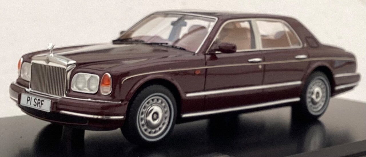 Retro Roller Rolls Royce Silver Seraph 1998 - 1:43 - Matrix Scale Models