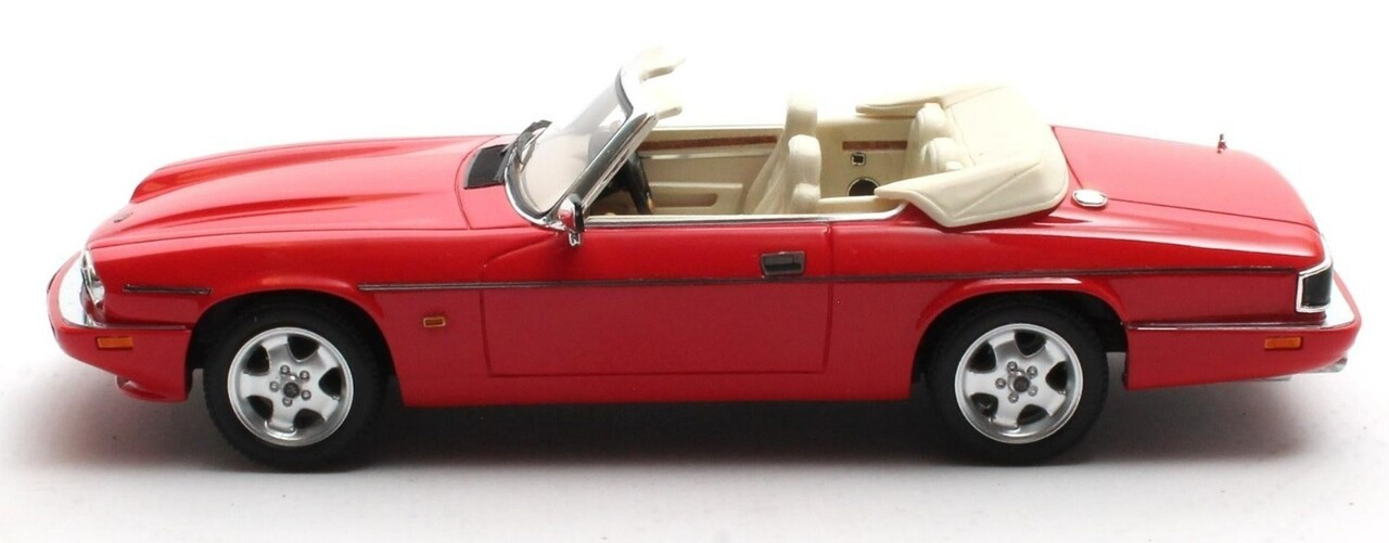 Jaguar Jaguar XJS 4.0 Celebration Cabriolet Open 1995 - 1:43 - Matrix Scale Models