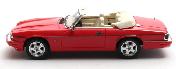 Jaguar Jaguar XJS 4.0 Celebration Cabriolet Open 1995 - 1:43 - Matrix Scale Models