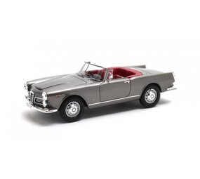 Alfa Romeo Alfa Romeo 2600 Spider Cabriolet Open 1962-1965 - 1:43 - Matrix Scale Models
