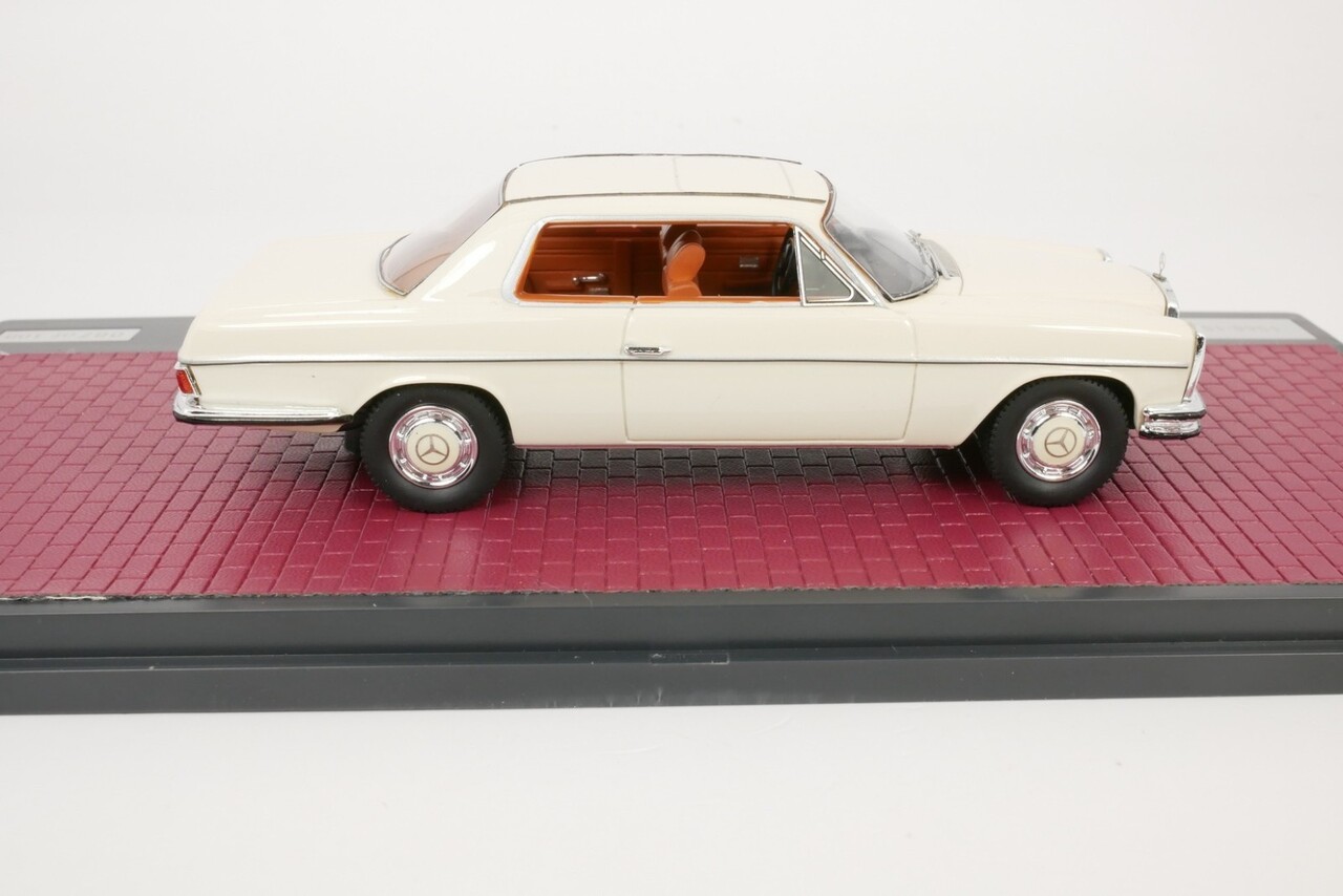 Mercedes-Benz Mercedes-Benz S-Class 280C Coupe (W111) 1968 - 1:43 - Matrix Scale Models