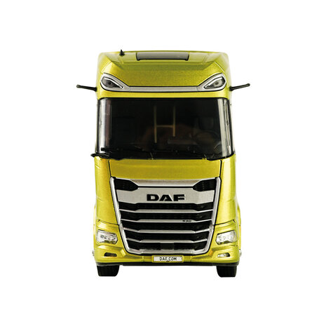 DAF DAF XG+ 4x2 + 3 Axle Box Trailer - 1:50 - WSI Models DAF DAF XG+ 4x2 + 3 Axle Box Trailer - 1:50 - WSI Models