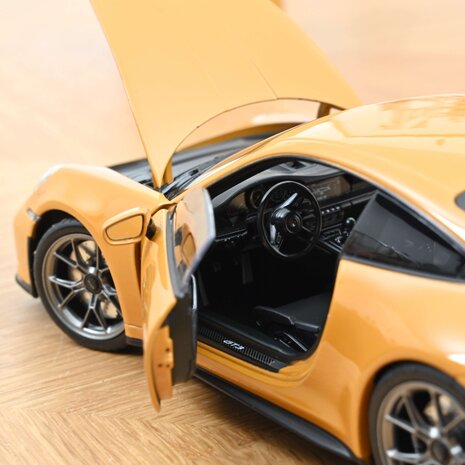 Porsche Porsche 911 GT3 2021 - 1:18 - Norev