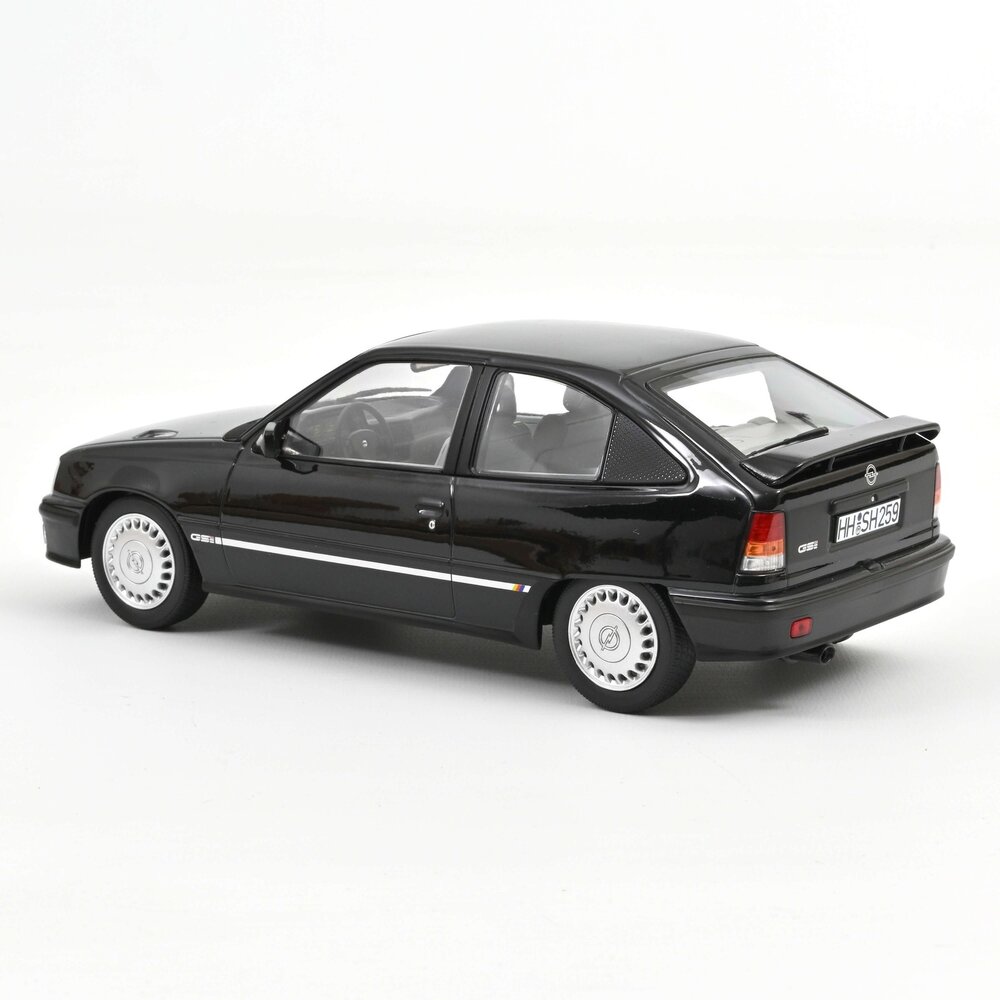 Opel Opel Kadett GSi 1991 - 1:18 - Norev Opel Opel Kadett GSi 1991 - 1:18 - Norev