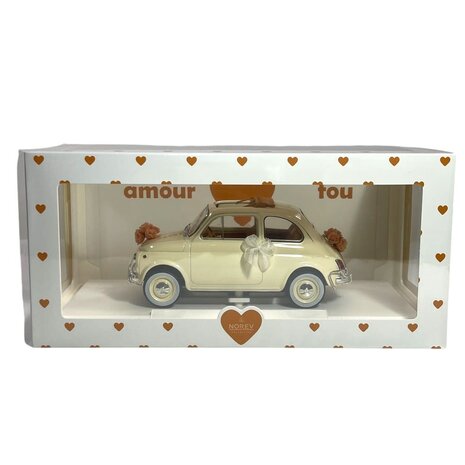 Fiat Fiat 500 L 1968 'Wedding Gift' - 1:18 - Norev Fiat Fiat 500 L 1968 'Wedding Gift' - 1:18 - Norev