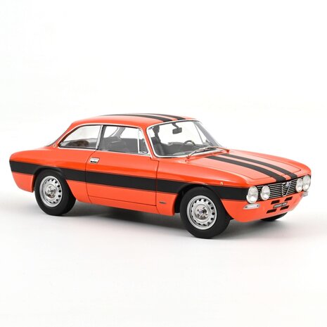 Alfa Romeo Alfa Romeo 2000 GTV 1973 - 1:18 - Norev
