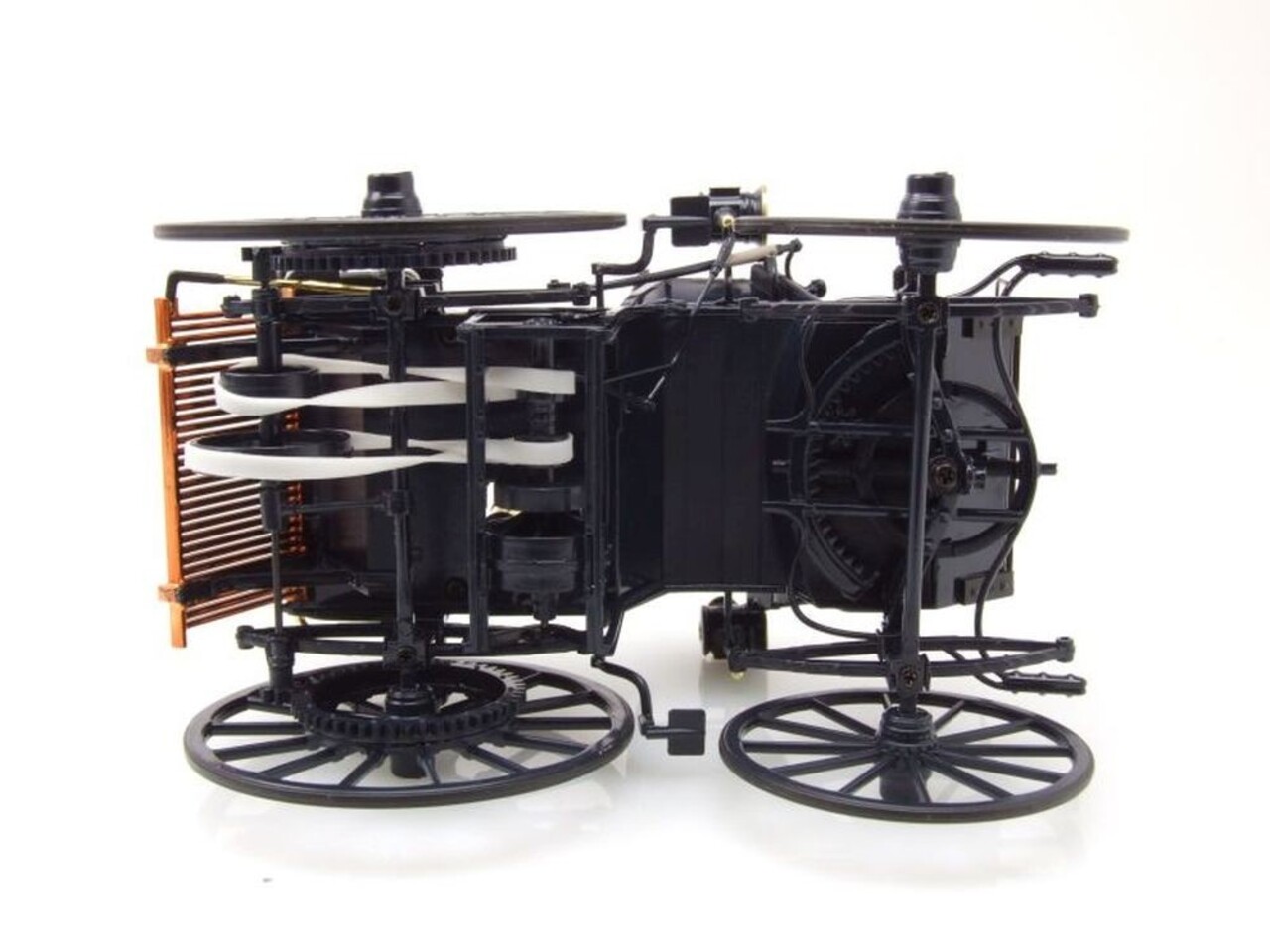 Daimler Daimler Motorkutsche 1886 - 1:18 - Norev Daimler Daimler Motorkutsche 1886 - 1:18 - Norev