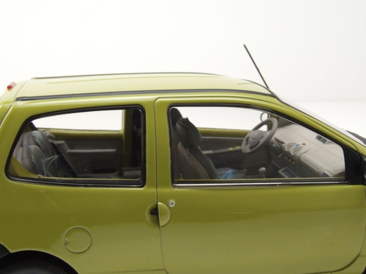 Renault Renault Twingo 1998 - 1:18 - Norev Renault Renault Twingo 1998 - 1:18 - Norev