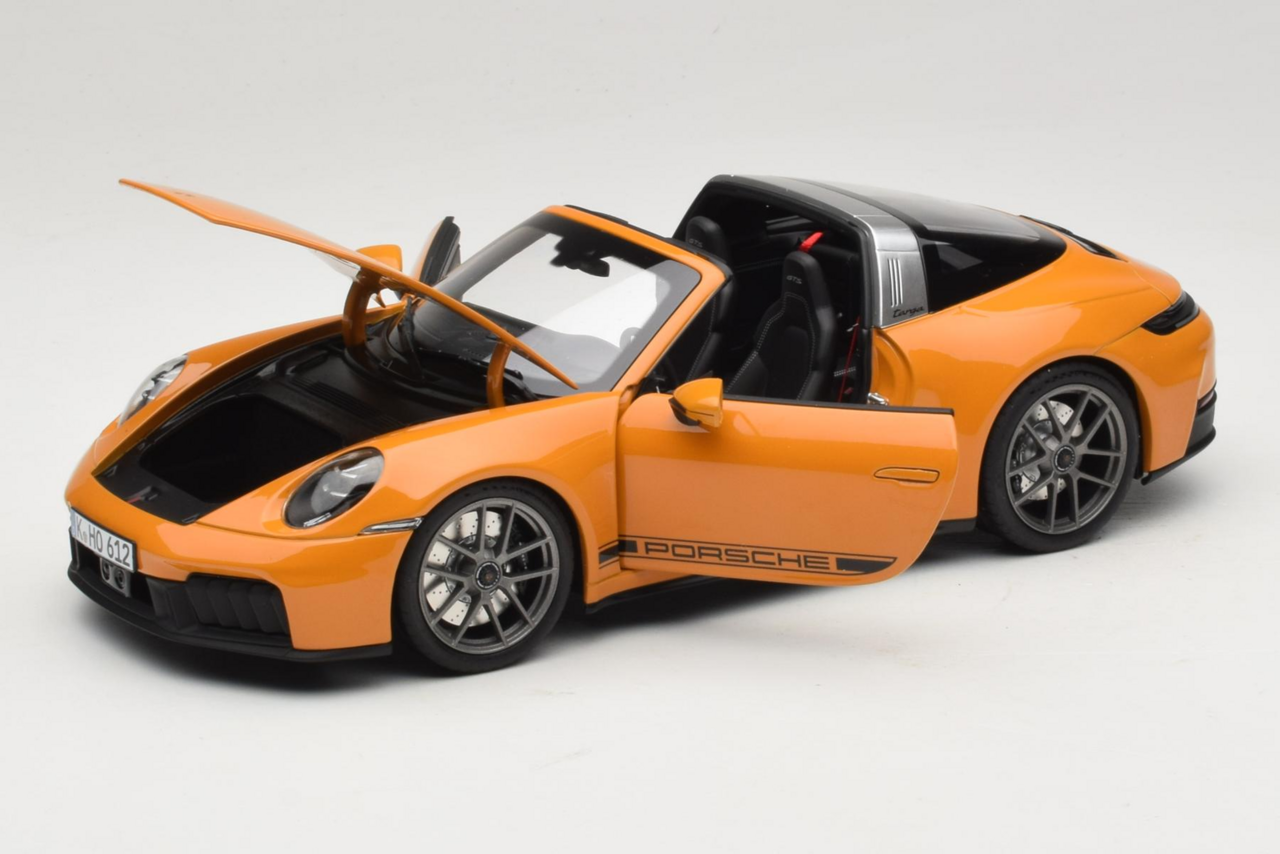 Porsche Porsche 911 Targa 4 GTS 2025 - 1:18 - Norev Porsche Porsche 911 Targa 4 GTS 2025 - 1:18 - Norev