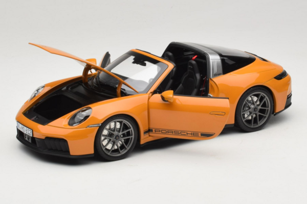 Porsche Porsche 911 Targa 4 GTS 2025 - 1:18 - Norev Porsche Porsche 911 Targa 4 GTS 2025 - 1:18 - Norev