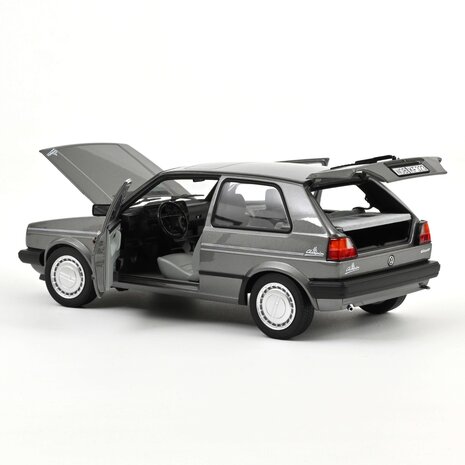 Volkswagen Volkswagen Golf Champion 1989 - 1:18 - Norev Volkswagen Volkswagen Golf Champion 1989 - 1:18 - Norev