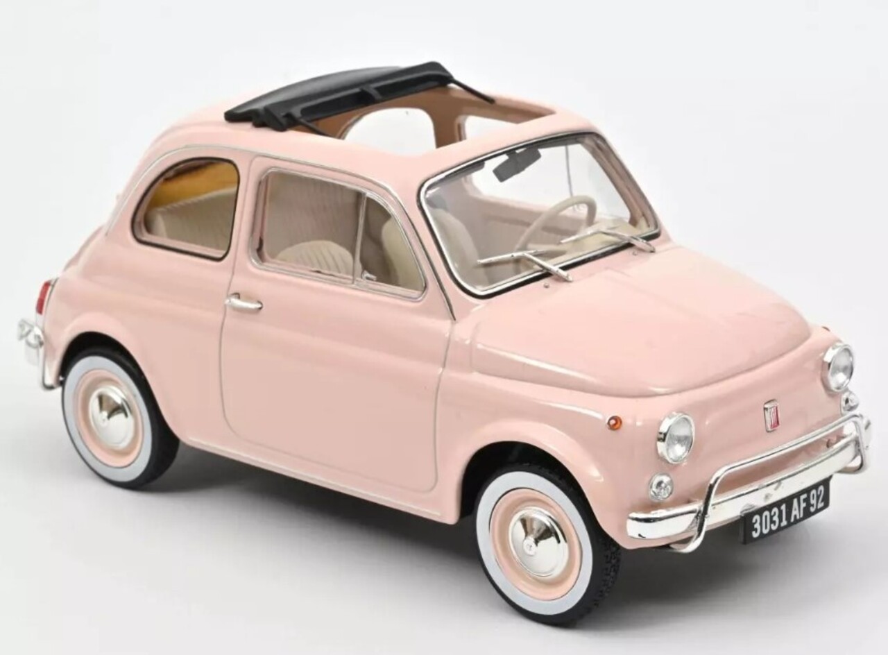 Fiat Fiat 500 L 1968 + 'Special Birth Pack' - 1:18 - Norev