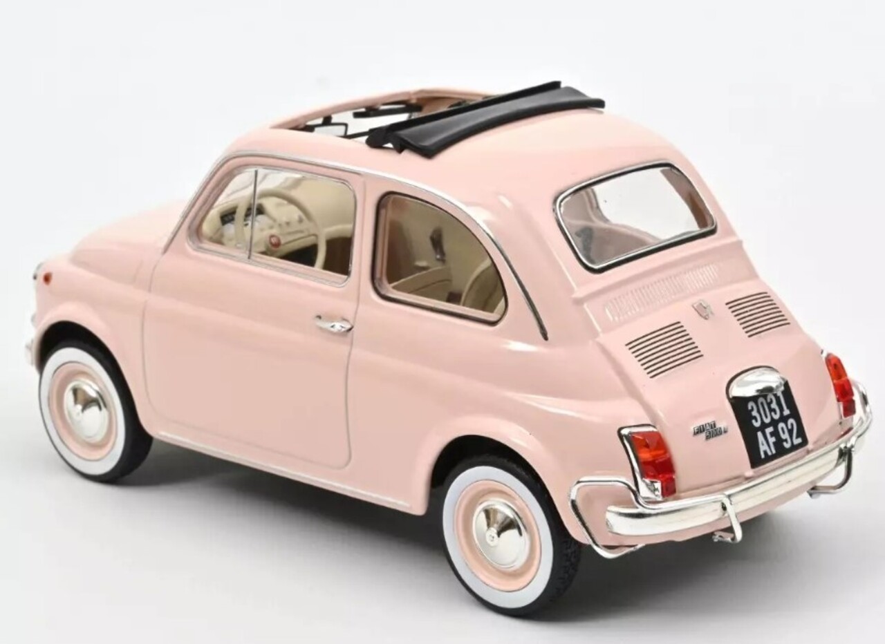Fiat Fiat 500 L 1968 + 'Special Birth Pack' - 1:18 - Norev