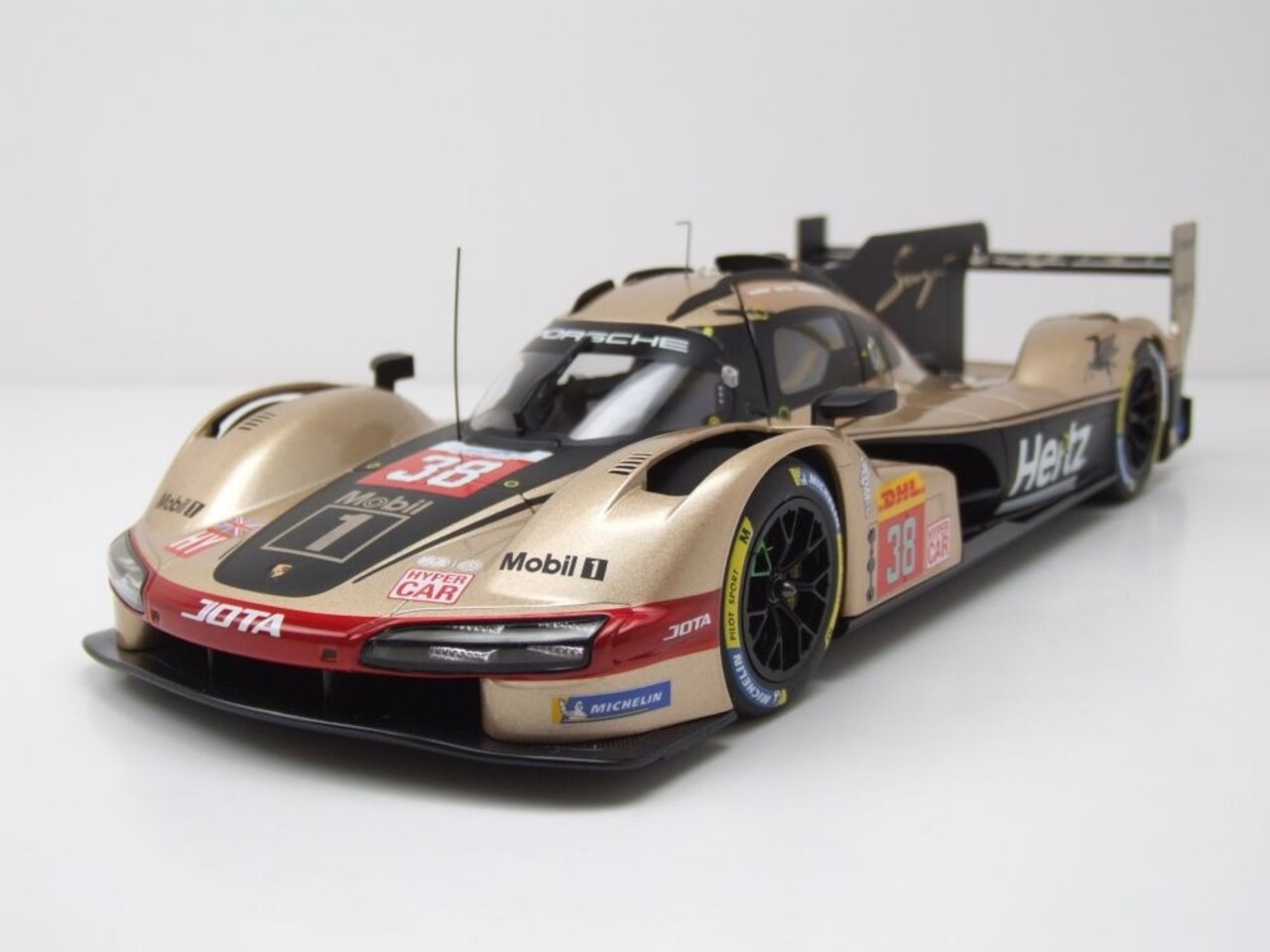 Porsche Porsche 963 #38 24H Le Mans 2024 - 1:18 - Norev Porsche Porsche 963 #38 24H Le Mans 2024 - 1:18 - Norev