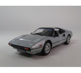 Ferrari Ferrari 308 GTS 1982 - 1:18 - Norev