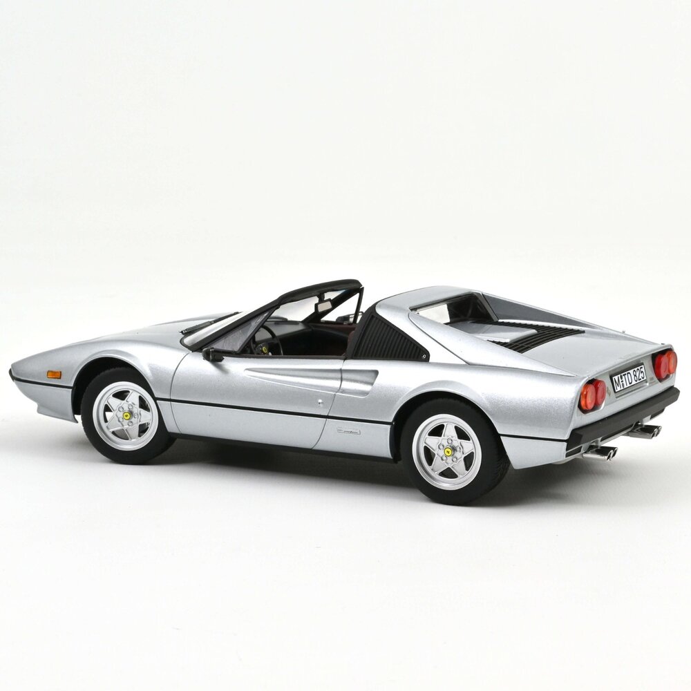 Ferrari Ferrari 308 GTS 1982 - 1:18 - Norev Ferrari Ferrari 308 GTS 1982 - 1:18 - Norev