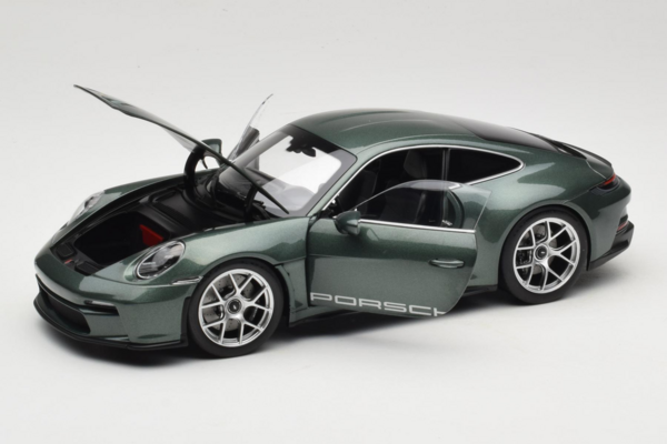 Porsche Porsche 911 S/T 2023 - 1:18 - Norev Porsche Porsche 911 S/T 2023 - 1:18 - Norev