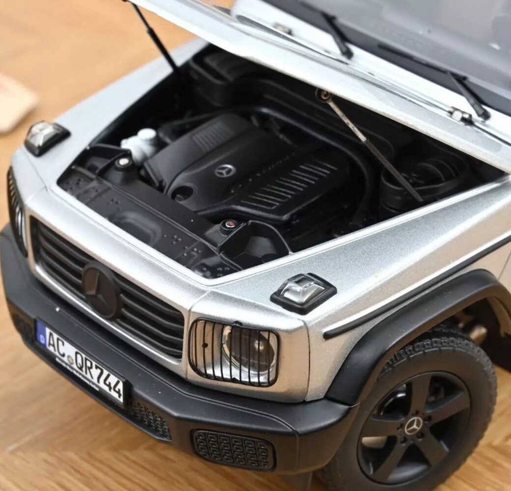 Mercedes-Benz Mercedes-Benz G-Class 2024 - 1:18 - Norev