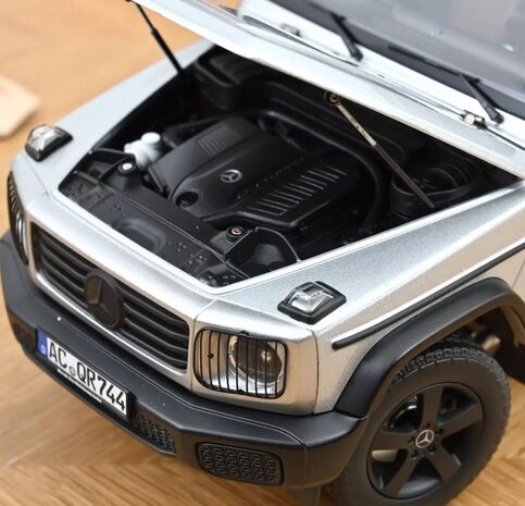 Mercedes-Benz Mercedes-Benz G-Class 2024 - 1:18 - Norev