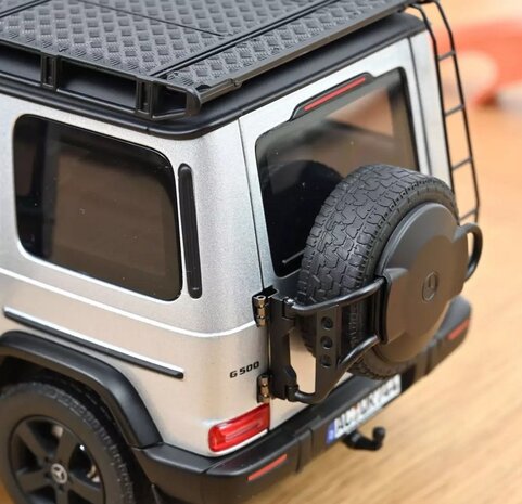 Mercedes-Benz Mercedes-Benz G-Class 2024 - 1:18 - Norev