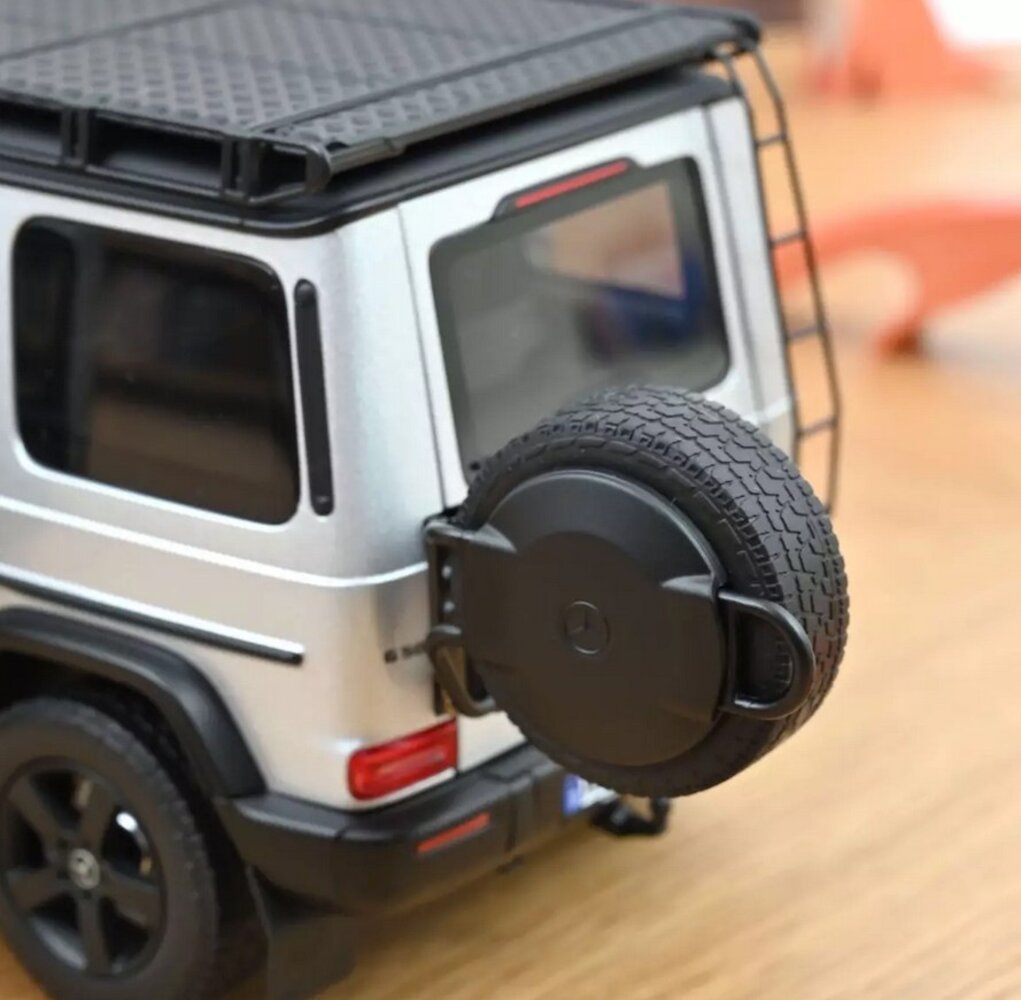 Mercedes-Benz Mercedes-Benz G-Class 2024 - 1:18 - Norev