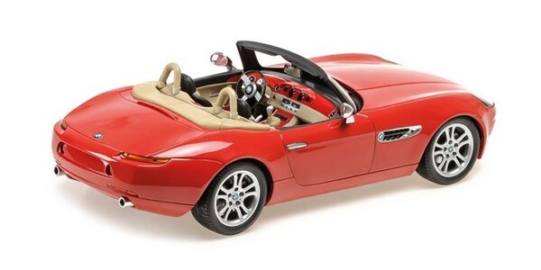 BMW BMW Z8 2000 - 1:18 - Minichamps