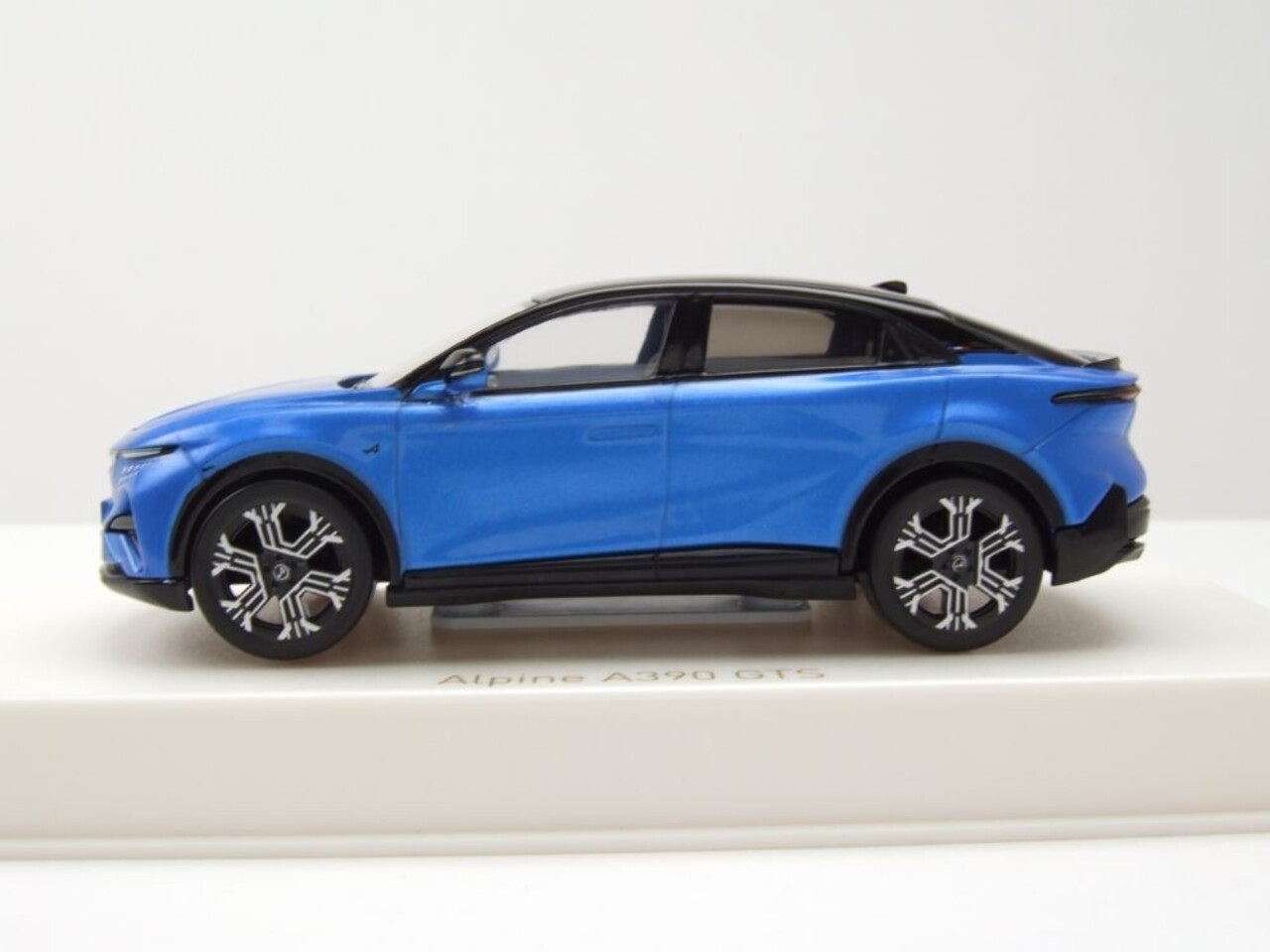 Alpine Alpine A390 GTS 2026 - 1:43 - Norev Alpine Alpine A390 GTS 2026 - 1:43 - Norev